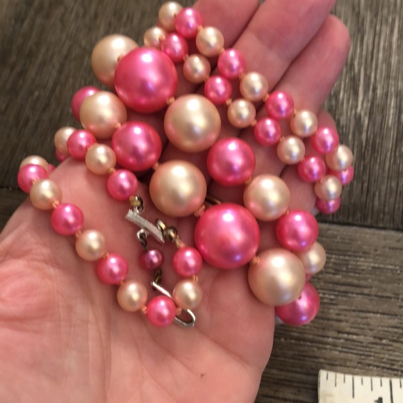 Vintage Double Stand Faux Pearls Pink & Cream Made in Japan - Picture 11 of 16
